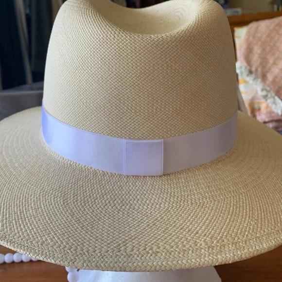 Like new MAISON MICHEL Henrietta faux pearl straw hat in white size medium - Picture 4 of 10